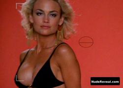 KELLY CARLSON nude in Nip/Tuck
