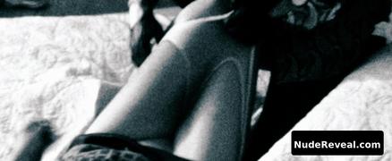 HANNAH WARE nude in Oldboy