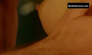 IRENE JACOB nude in Cuisine americaine