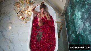 CAMILA PITANGA nude in Scars of Beauty