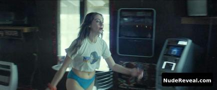 WILLA HOLLAND nude in The Dirty South