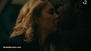 CLAIRE KEIM nude in Le premier venu