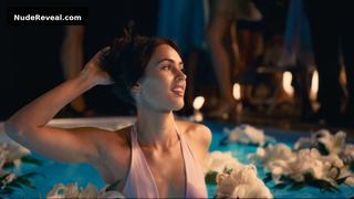MEGAN FOX nude in How to Lose Friends and Alienate People