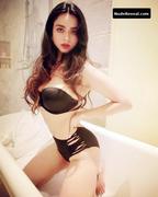 SOUNDARYA SHARMA nude in Housefull 4