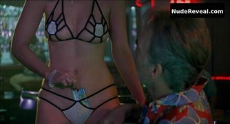 LISA ROSS nude in Bad Santa