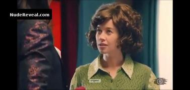 ANNA POPPLEWELL nude in The Gallery