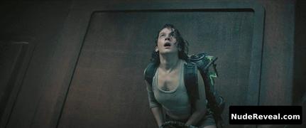 CAILEE SPAENY nude in Alien: Romulus