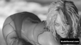 BEYONCE KNOWLES nude in Drunk in Love