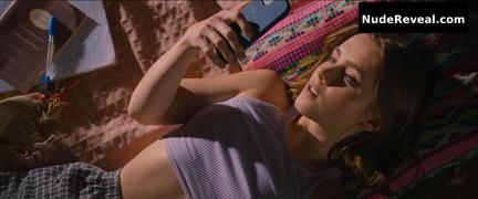 CLARA GALLE nude in Through My Window