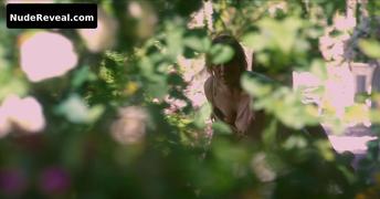 BRYCE DALLAS HOWARD nude in Black Mirror