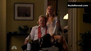 ALI LARTER nude in Heroes