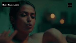 ARSHIYA ARSHI nude in Hai Taubba