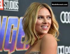 SCARLETT JOHANSSON nude in Avengers: Endgame