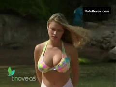 SOFIA VERGARA nude in Acapulco, cuerpo y alma