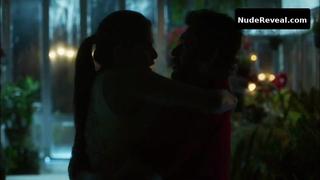 SAI TAMHANKAR nude in Samantar