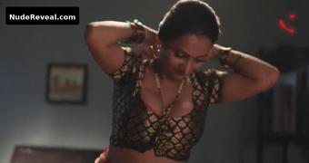 JAYSHREE GAIKWAD nude in Paglet