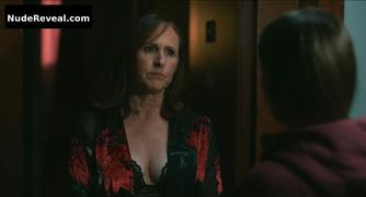 MOLLY SHANNON nude in Spin Me Round
