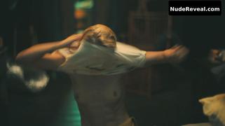 CARRIE COON nude in The White Lotus