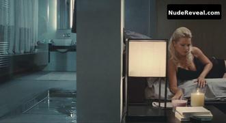 VIRGINIE EFIRA nude in Le Siffleur
