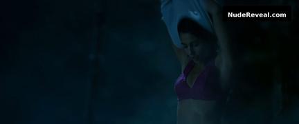 ELIZABETH BANKS nude in Power Rangers
