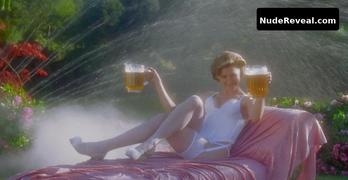 JULIE BOWEN nude in Happy Gilmore