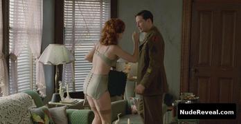 DEBRA MESSING nude in A Walk in the Clouds
