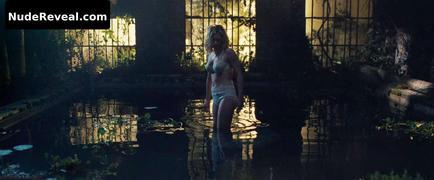 LILI REINHART nude in Chemical Hearts