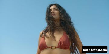 TUBA BUYUKUSTUN nude in Another Self