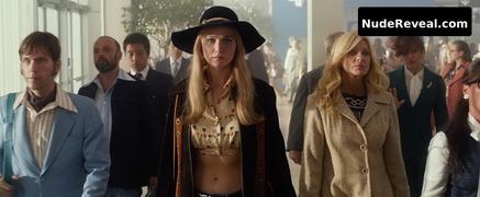 JENNIFER LAWRENCE nude in X-Men: Days of Future Past