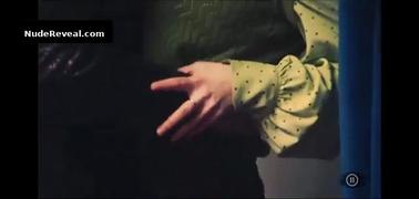 ANNA POPPLEWELL nude in The Gallery