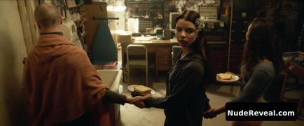JESSICA SULA nude in Split