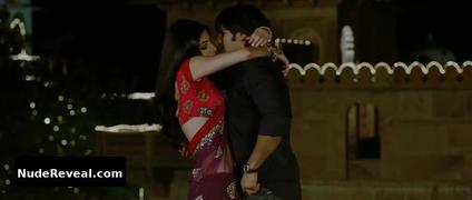 ANUSHKA SHARMA nude in Band Baaja Baarat