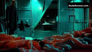 EMILY COX nude in Spuren des Bosen: Begierde