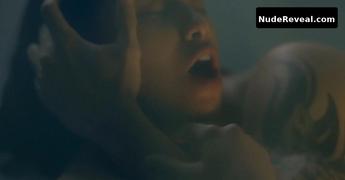 ELORA ESPANO nude in Dismay