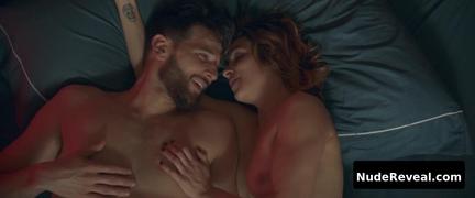 NATALIA TENA nude in Sangre