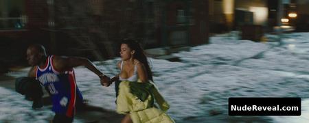 SOFIA VERGARA nude in Four Brothers