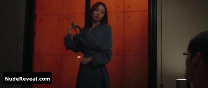 BAE WOO-HEE nude in Hit The Spot