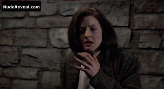 JODIE FOSTER nude in Silence Of The Lambs