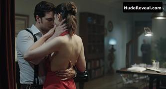 SIFANUR GUL nude in The Tailor