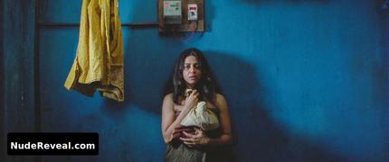 RADHIKA APTE nude in Sister Midnight