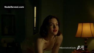 HOLLIDAY GRAINGER nude in Bonnie and Clyde