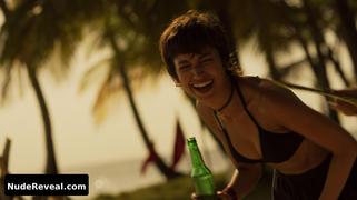 URSULA CORBERO nude in La casa de papel
