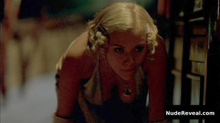 SCARLETT JOHANSSON nude in A Good Woman