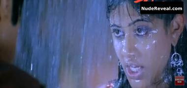 PRIYAMANI nude in Mitrudu
