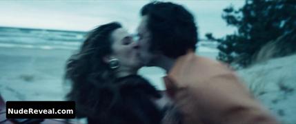 AGNIESZKA GROCHOWSKA nude in How I Fell in Love with a Gangster