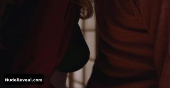 HEATHER GRAHAM nude in Two Girls and a Guy