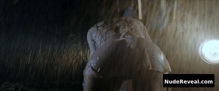 CAROLINA ARDOHAIN nude in Desire