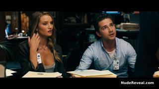 ROSIE HUNTINGTON-WHITELEY nude in Transformers: Dark of the Moon