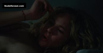 JUNO TEMPLE nude in Jack and Diane