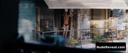 WENDY VANDEN HEUVEL nude in Under the Silver Lake